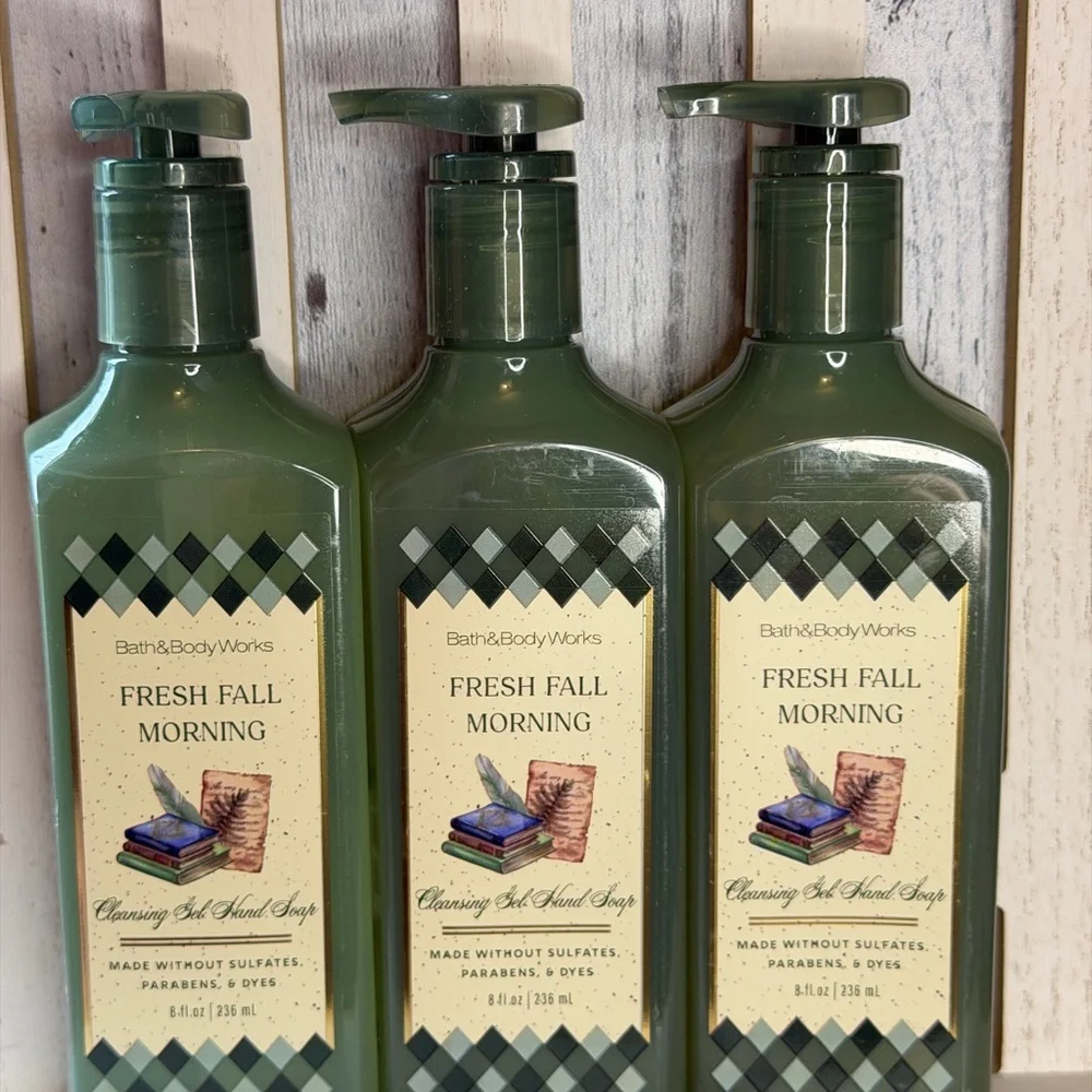 X3 Bath & Body Works FRESH FALL MORNING Cleansing Gel Hand Soap 8oz HTF NEW Set - Picture 4 of 4